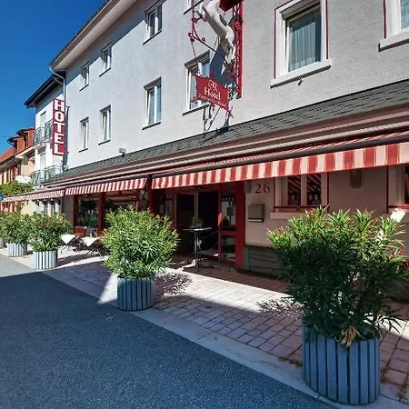 فندق Zum Weissen Roessel فالدورف